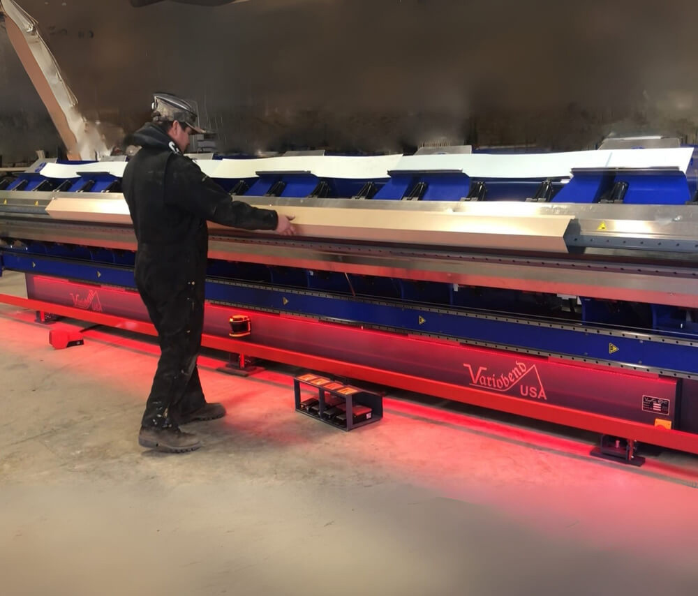 Crockett-at-trim-machine-img